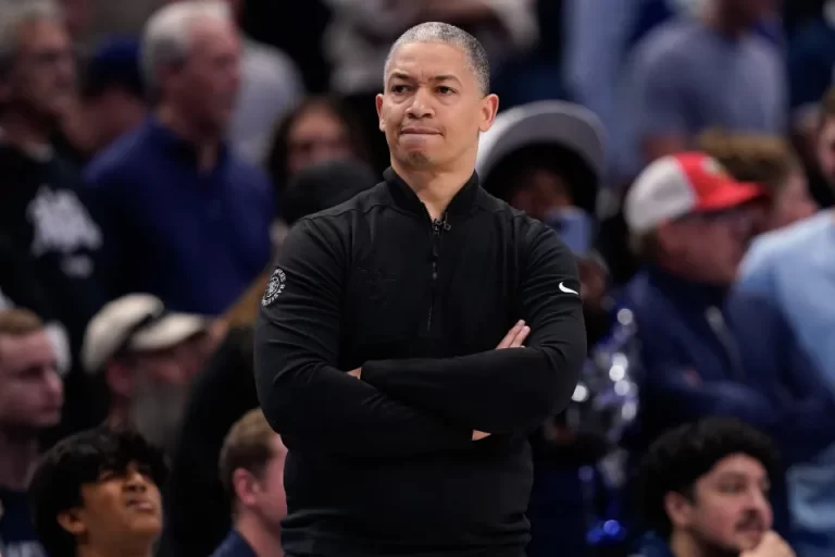Los Angeles Clippers Extend Head Coach Tyronn Lue's Contract