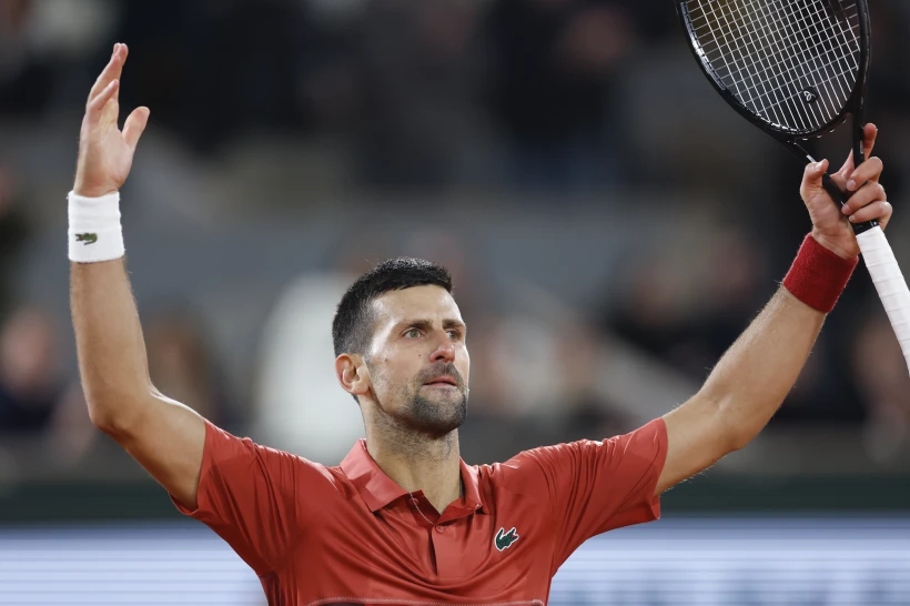 Djokovic Set to Compete in Paris Olympics Following Knee Surgeryillustration