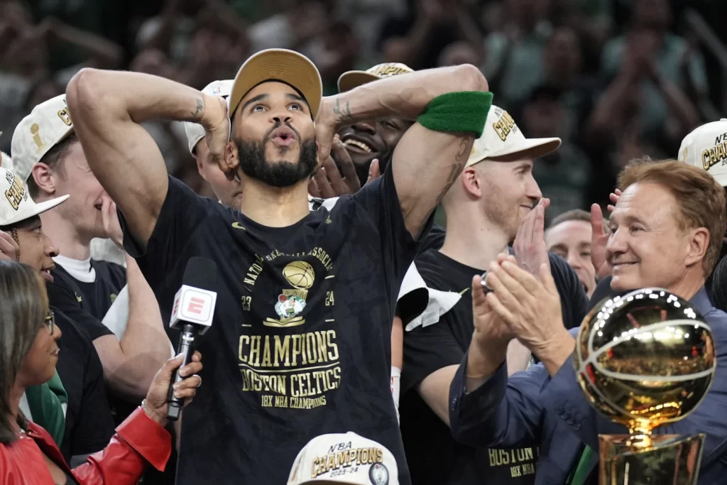 Jayson Tatum Finalizes NBA-Record $314M Extension with Celticsillustration