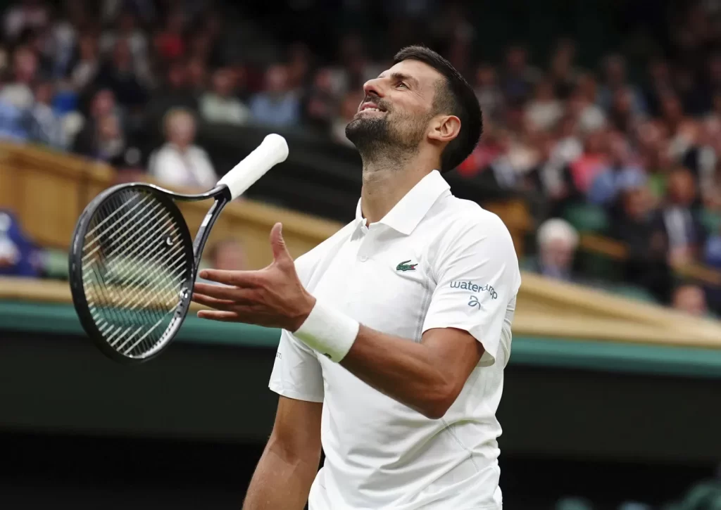 Djokovic Triumphs in Wimbledon Return Post Knee Surgeryillustration