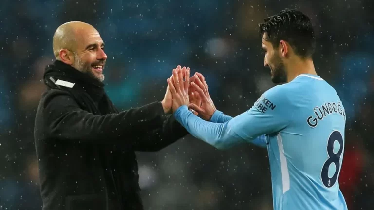 Manchester City Re-Signs Gundogan from Barcelona