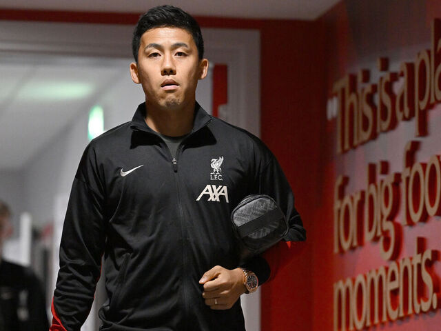 Japan's Endo Remains Determined to Secure Liverpool Spotillustration