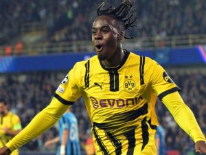 Gittens' Late Goals Secure Dortmund's 3-0 Victory at Brugge